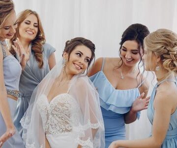 The Ultimate Bridesmaids Checklist for a Destination Wedding Day