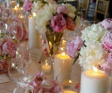 The Best Simple Guide to Your Wedding Head Table